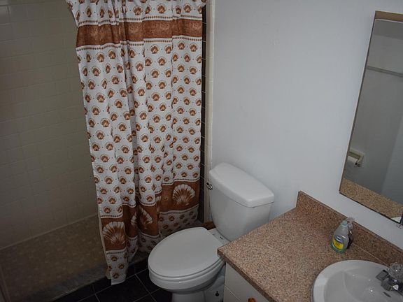 5th image of 8131 Sparrow Dr