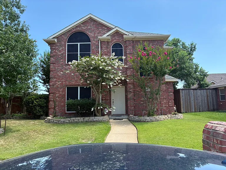 1004 Stanford Ln — Photo 19
