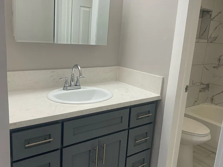 1734 Workman St #212 — Photo 10