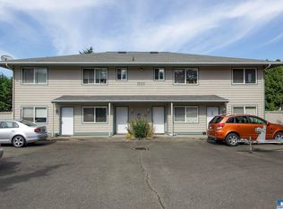 1833 Melody Ln, Port Angeles, WA 98362