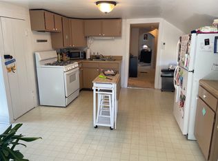 177 Ellsworth St #2, Crystal Lake, IL 60014