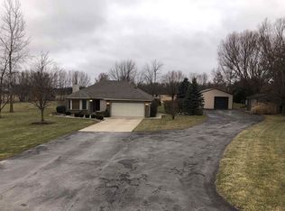 10506 Giesking Rd, Churubusco, IN 46723