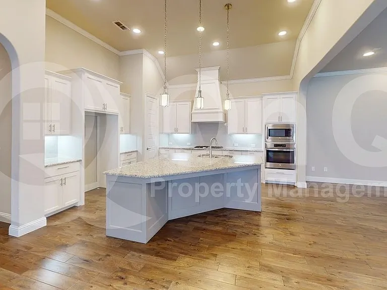 4213 Wellesley Ave — Photo 16