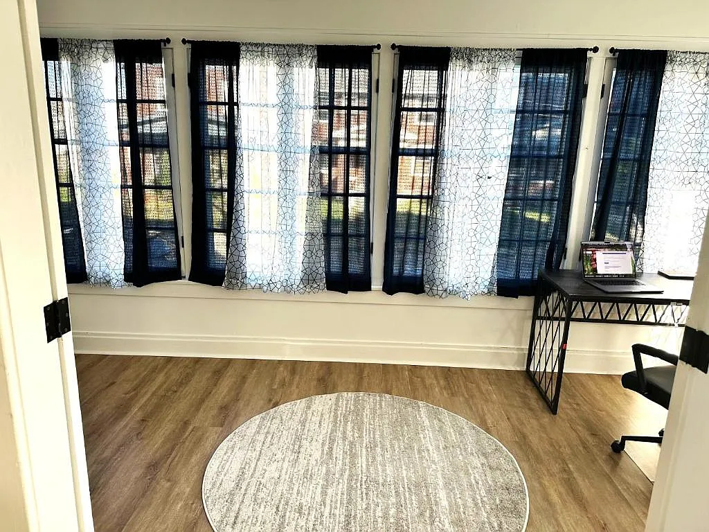 705 Bedford Ave — Photo 3