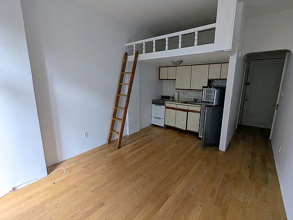 2nd image of 294 Riverside Dr APT 4A