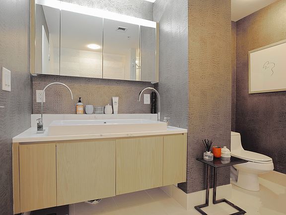 Ensuite Bathroom of the Master Bedroom