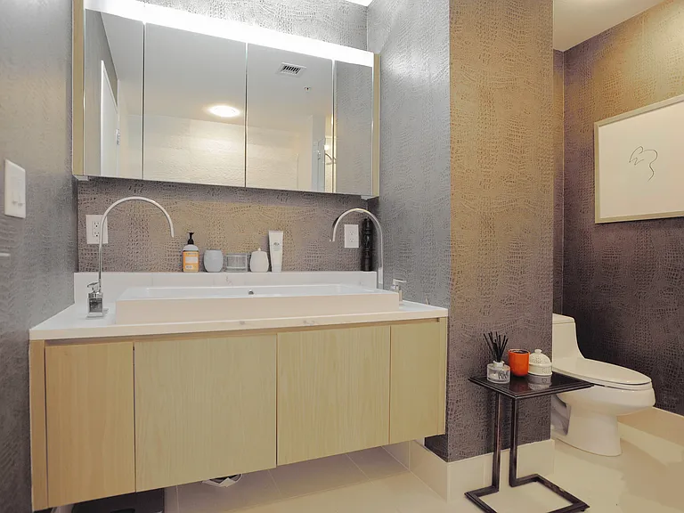 Ensuite Bathroom of the Master Bedroom
