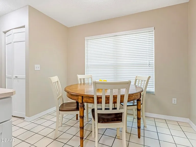 840 Center Ave #24 — Photo 10