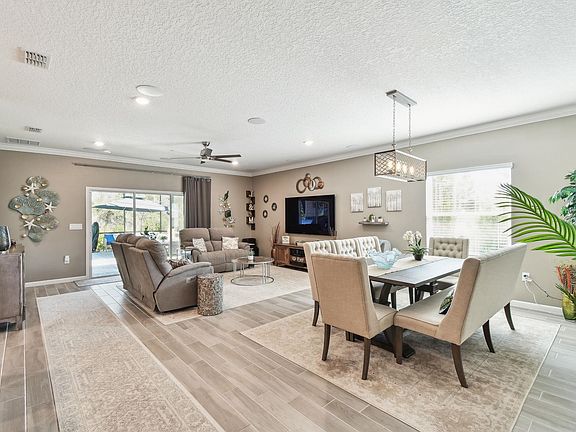 4th image of 548 Stone Arbor Ln