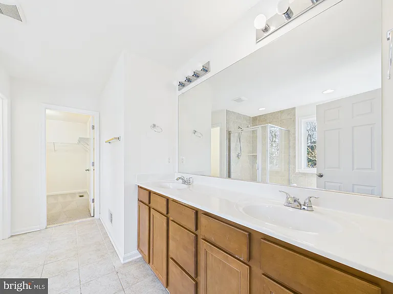 18213 Jillian Ln — Photo 14