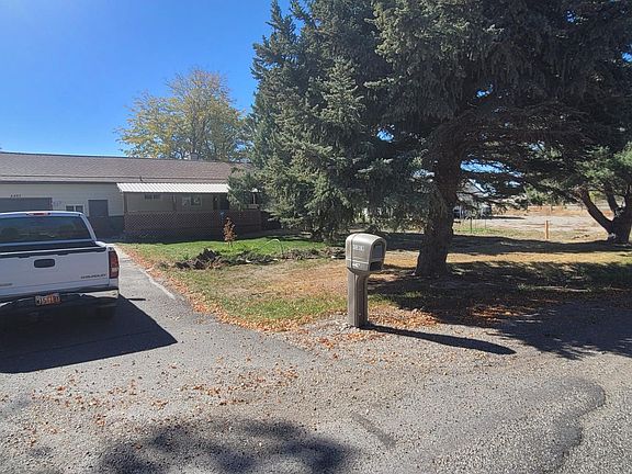 .75 acre lot