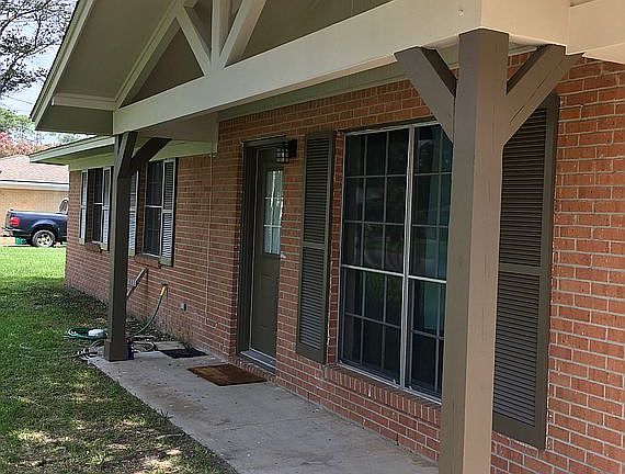 4th image of 112 Alverado Dr