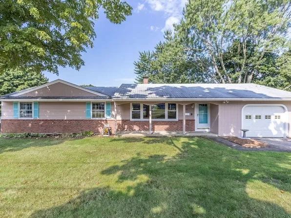 80 Sophia Ave, Brockton, MA 02301