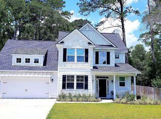 12 Sandpiper Dr, Beaufort, SC 29907