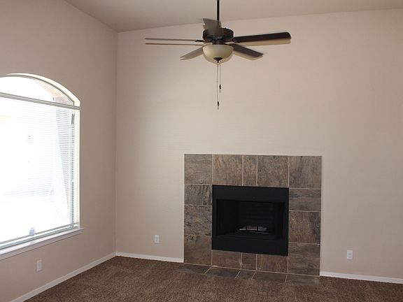 3rd image of 115 Salado River Pl
