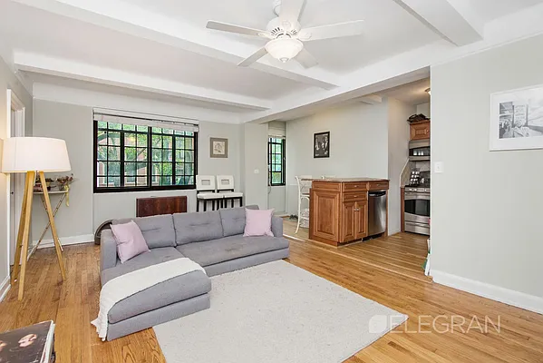 Rented by (Legacy) Elegran | media 1
