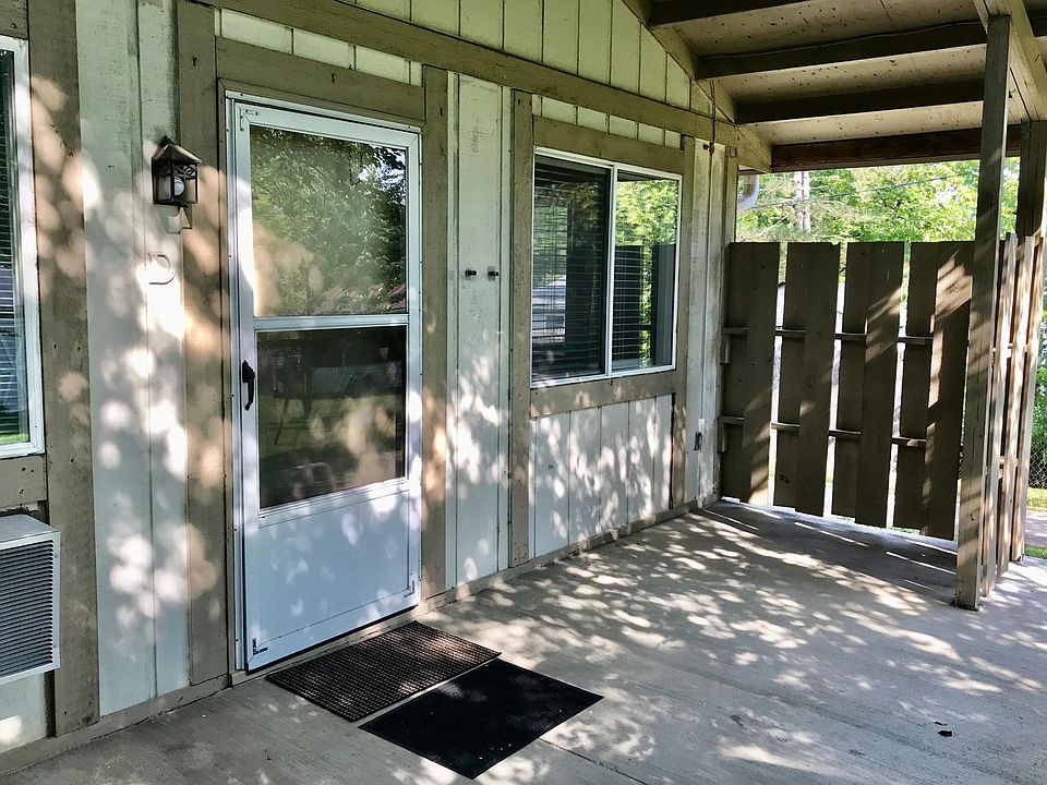 1st image of 146 Arbor Dr #D