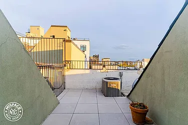 Rented by MySpaceNYC