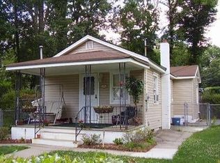 240 Elmira Trl, Hopatcong, NJ 07843