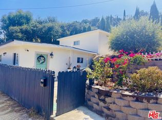 1068 Loma Ln, Simi Valley, CA 93063