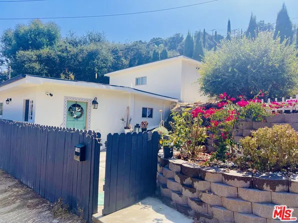 1068 Loma Ln, Simi Valley, CA 93063