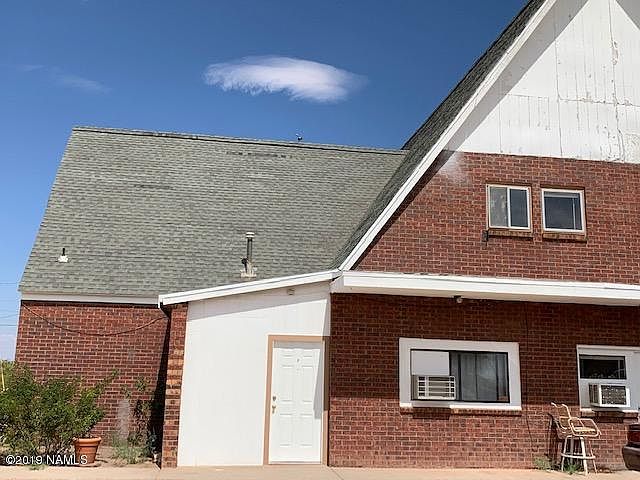 2nd image of 1530 E 3rd St