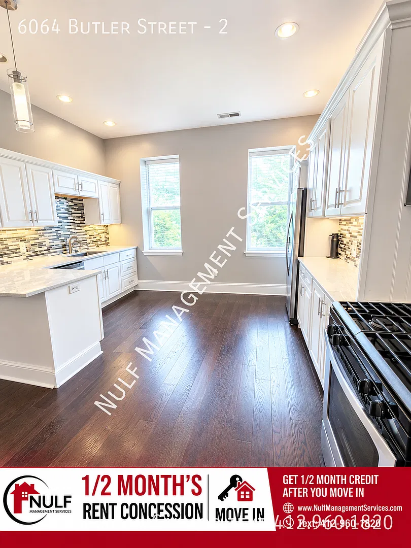 1 bed, 1 bath + bonus room in Stanton Heights — Photo 1