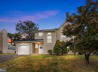 5266 Mallard Dr, Bensalem, PA 19020