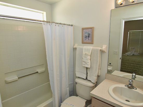 SD3P2880KL-Master-Bathroom