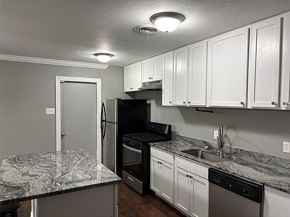 5th image of 12404 Sunland St