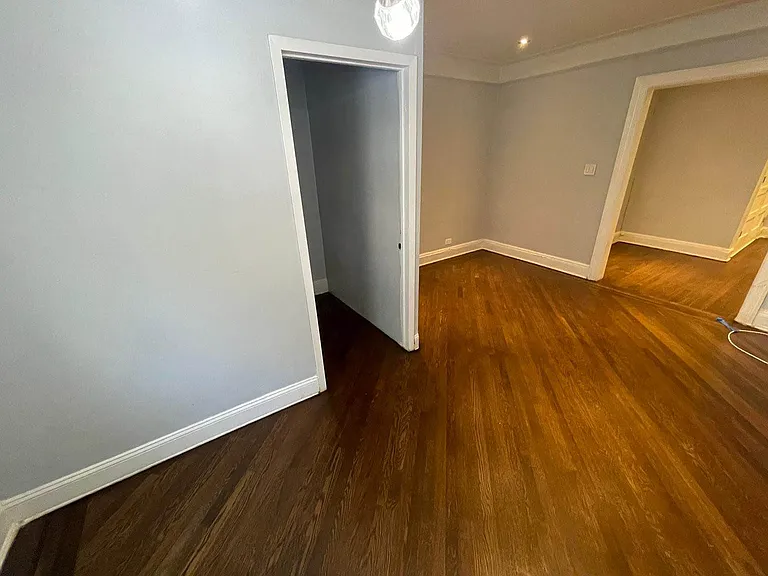 62-98 Saunders St #1 — Photo 11