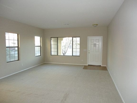 4th image of 17914 N Carmen Ave