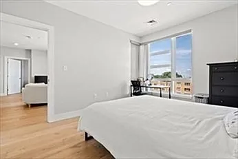 1650 Commonwealth Ave #501 — Photo 6