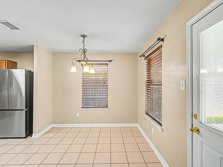 18114 Sorrell Oaks Ln — Photo 14