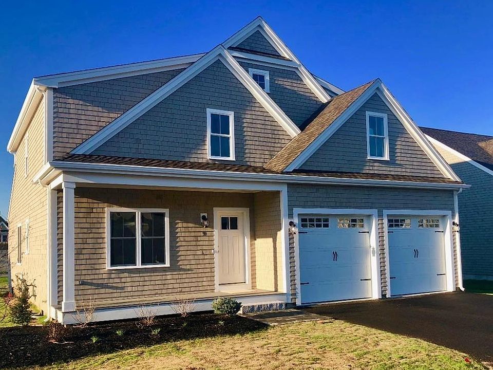 1st image of 9 Eagle Dr