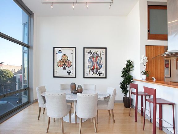 2nd image of 188 S Park Ave #8