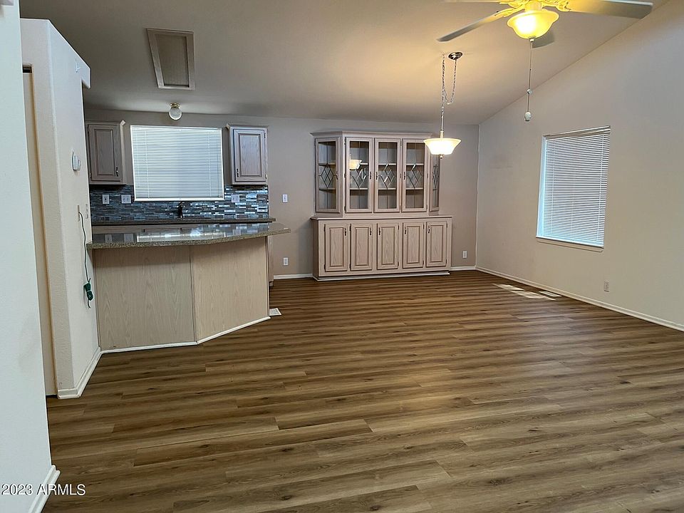 Paradise Peak West Apartments Phoenix, AZ Zillow