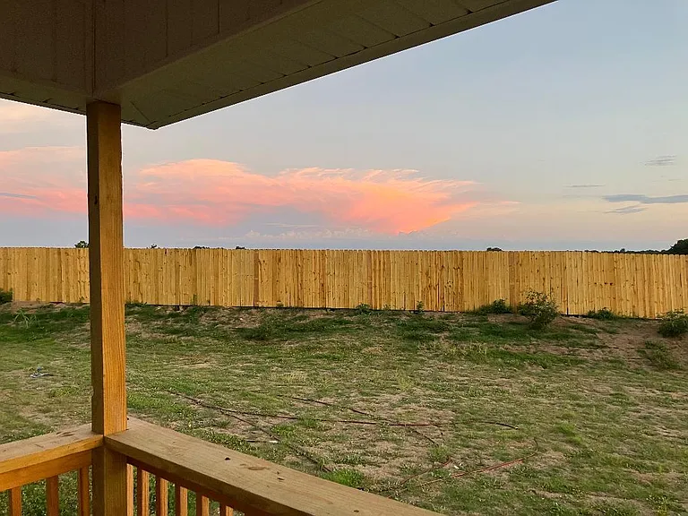 2105 Brown Bear Ln — Photo 3