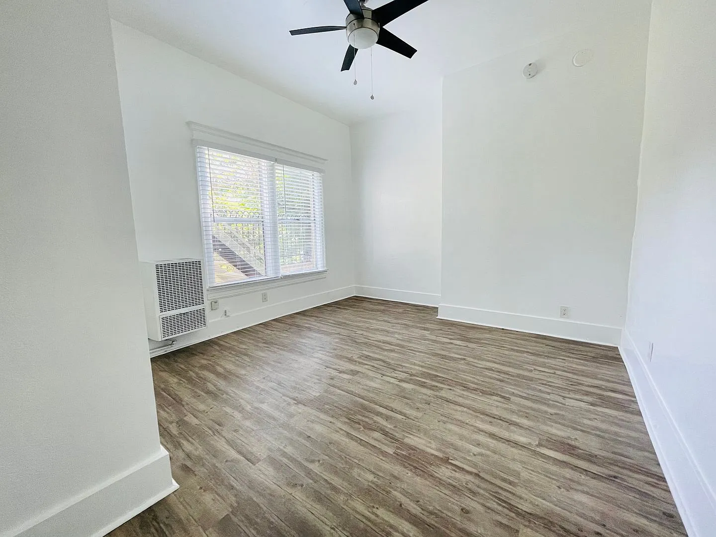 Regal Lofts — Photo 3