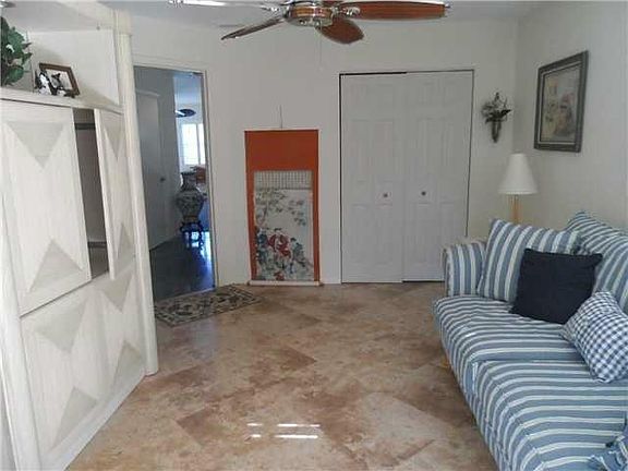 5th image of 1225 NW 21st St #23-2309