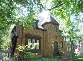 3790 Meadowbrook Blvd, University Heights, OH