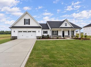 140 Margot Manor Dr, Benson, NC 27504