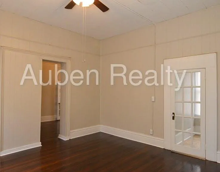 1531 Schley St — Photo 5