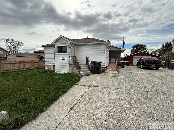 2nd image of 1181 Bingham Ave
