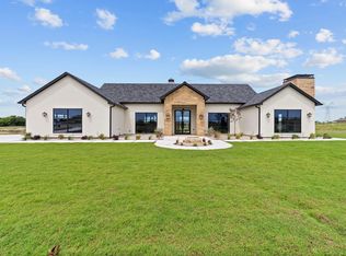 7290 Tom Trl, Krum, TX 76249