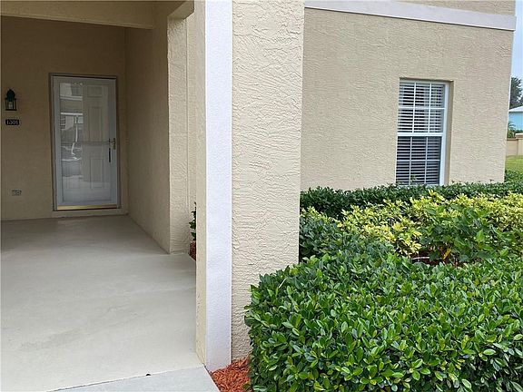 3rd image of 5800 Sabal Trace Dr APT 1301