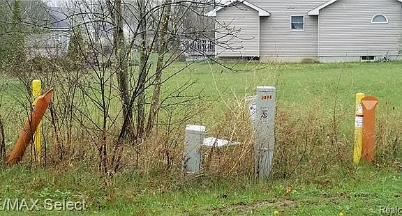 5th image of 98 Shadycroft Dr
