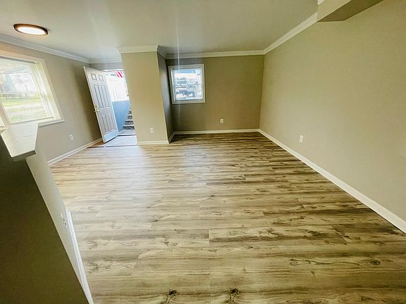 5th image of 103 Alexandria Pike APT 4