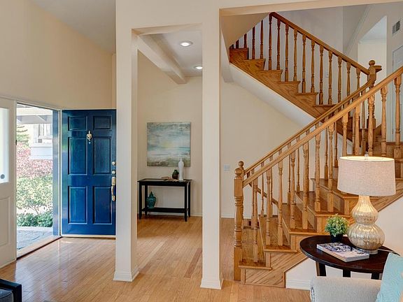 2nd image of 2064 Hilldale Dr