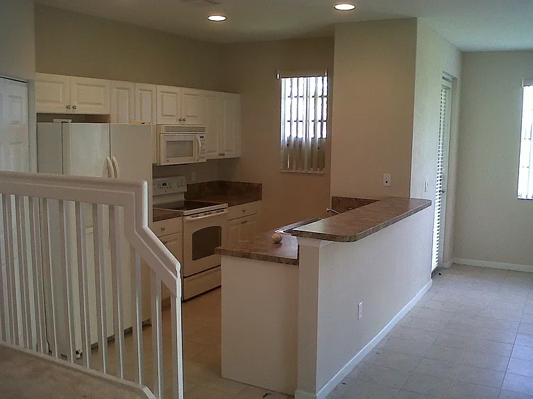 1221 Lucaya Dr #1 — Photo 27